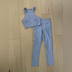 Outdoor voices light blue set